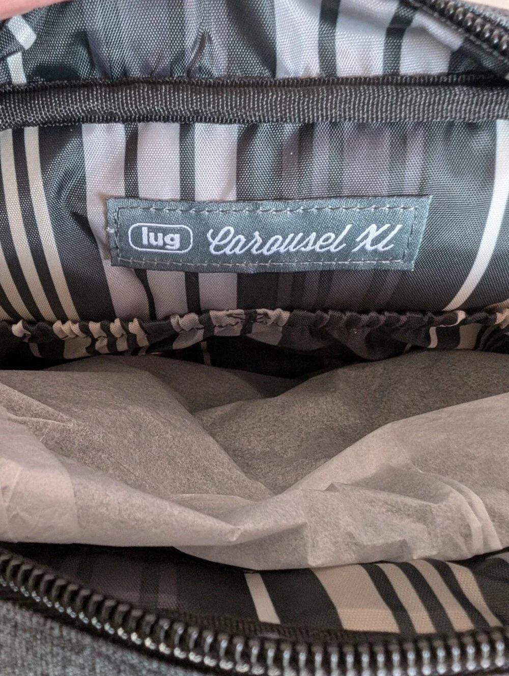 Lug Carousel XL Crossbody Bag in Heather Gray RFID Pocket
